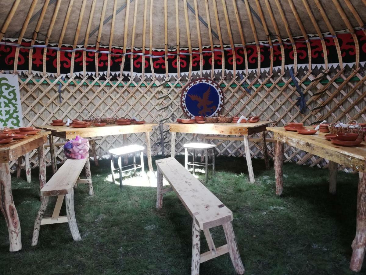 Yurt Camp Muras In Song Kol Lake Hotel Kochkor Zewnętrze zdjęcie