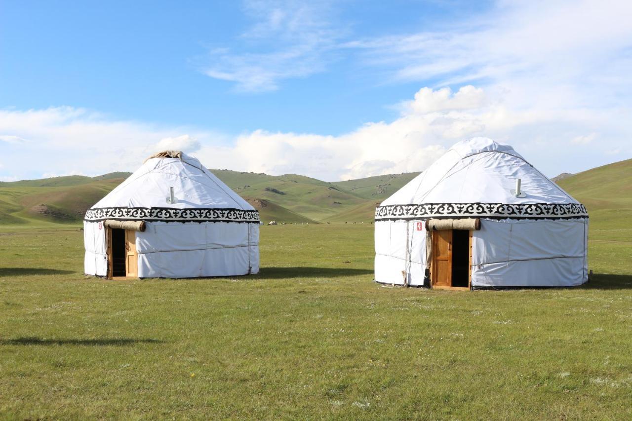 Yurt Camp Muras In Song Kol Lake Hotel Kochkor Zewnętrze zdjęcie