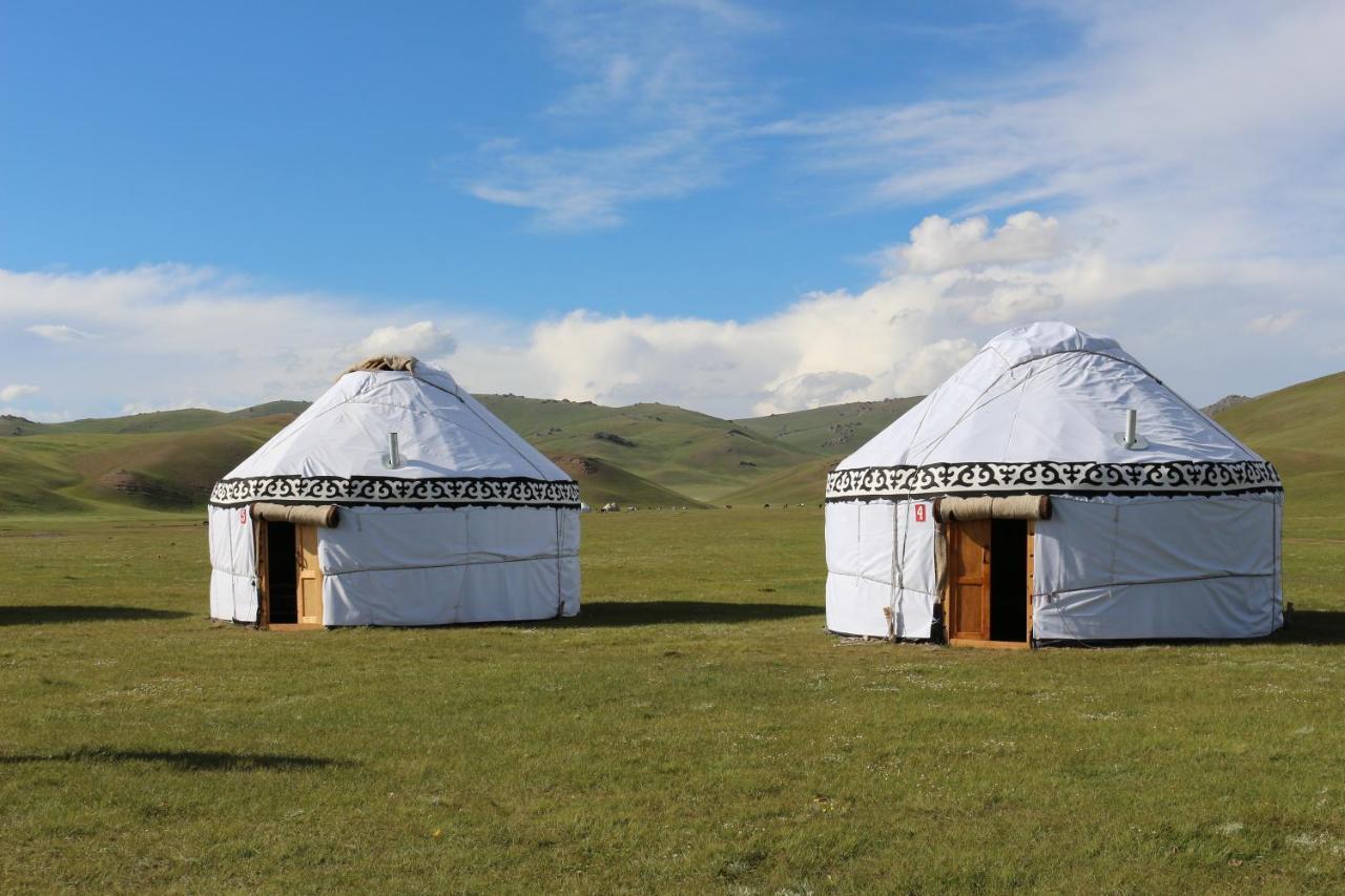 Yurt Camp Muras In Song Kol Lake Hotel Kochkor Zewnętrze zdjęcie