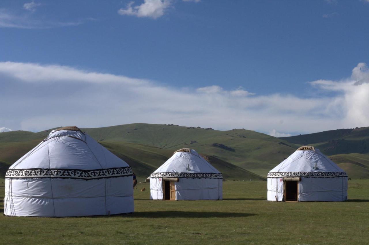 Yurt Camp Muras In Song Kol Lake Hotel Kochkor Zewnętrze zdjęcie