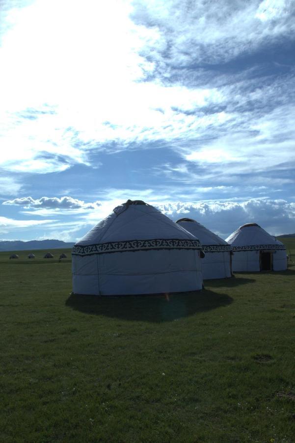 Yurt Camp Muras In Song Kol Lake Hotel Kochkor Zewnętrze zdjęcie