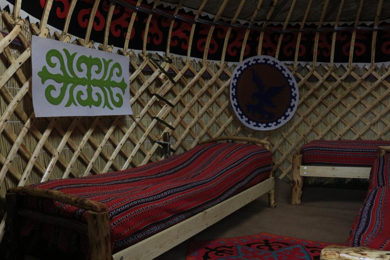 Yurt Camp Muras In Song Kol Lake Hotel Kochkor Zewnętrze zdjęcie